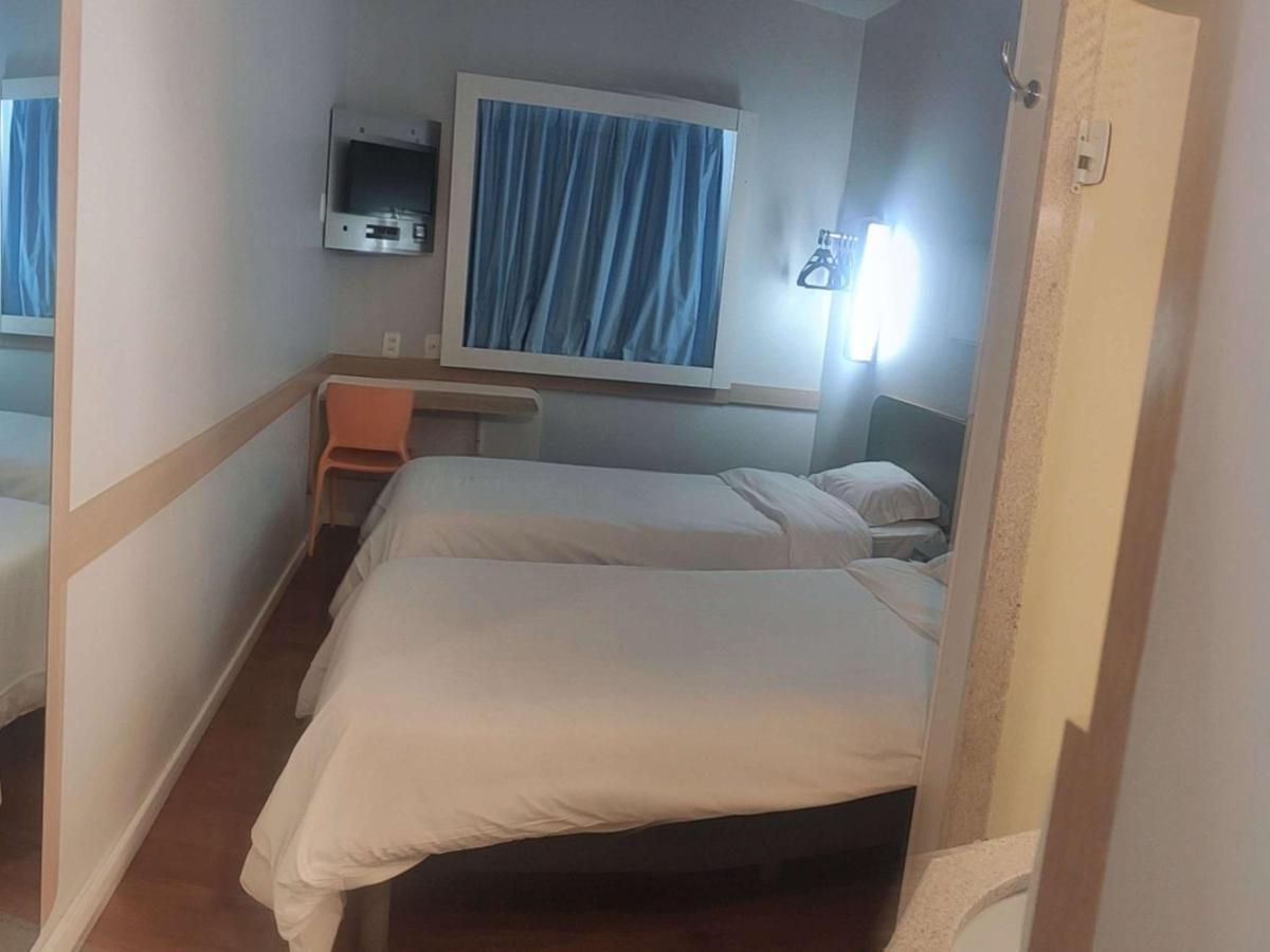 Ibis Budget Nao Me Toque Nao-Me-Toque Bagian luar foto