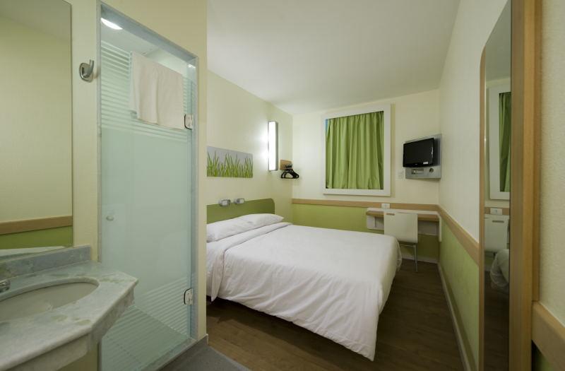 Ibis Budget Nao Me Toque Nao-Me-Toque Bagian luar foto